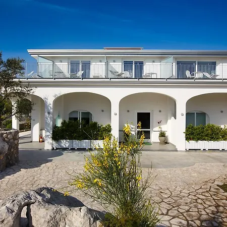 Casacolarusso Maison d'hôtes 2*