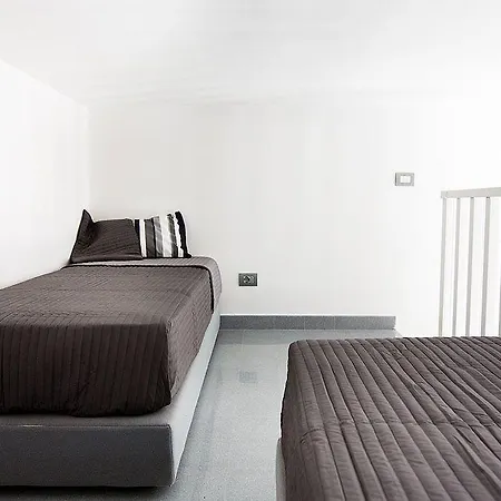 Casacolarusso Gasthuis 2*