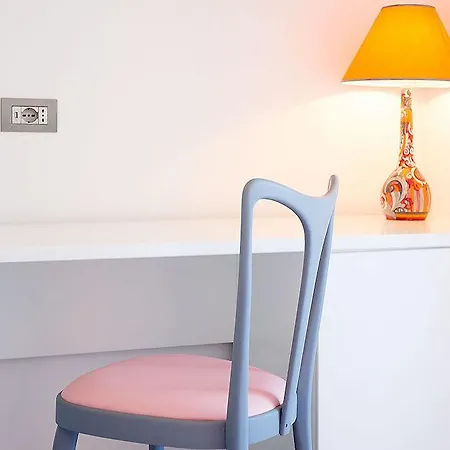 בית הארחה Casacolarusso מסה לוברנסה