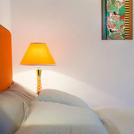 Casacolarusso בית הארחה
