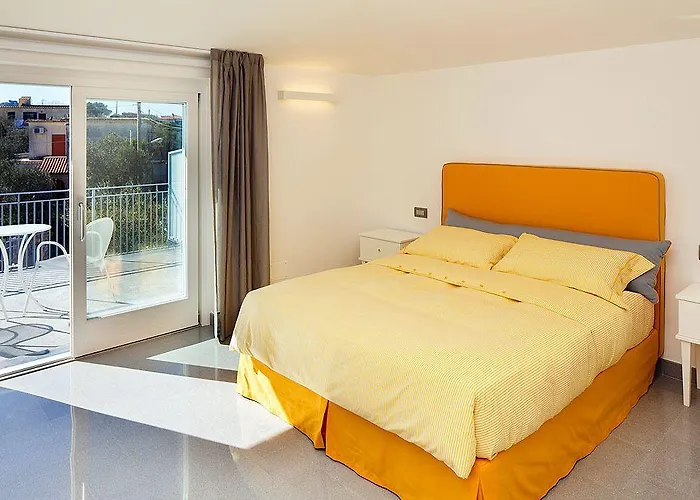 Casacolarusso 2* マッサ・ルブレンセ