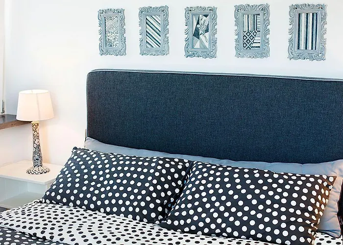 Casacolarusso マッサ・ルブレンセ