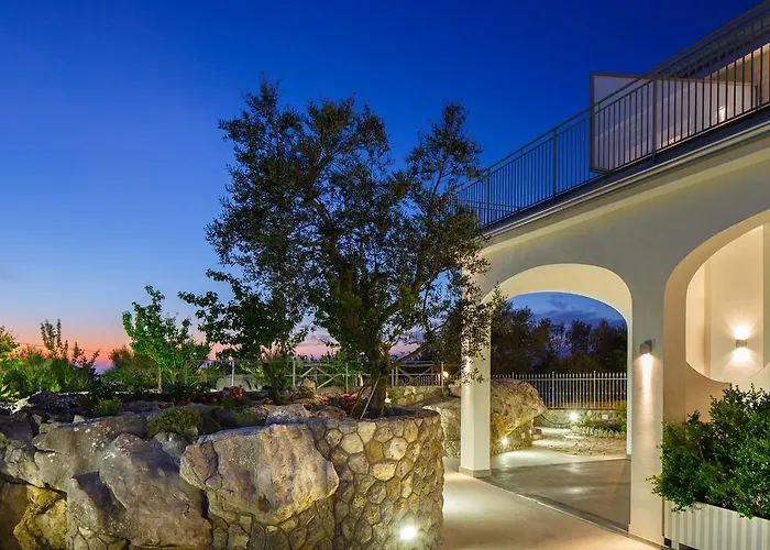 ゲストハウス Casacolarusso