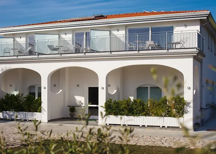 ゲストハウス Casacolarusso