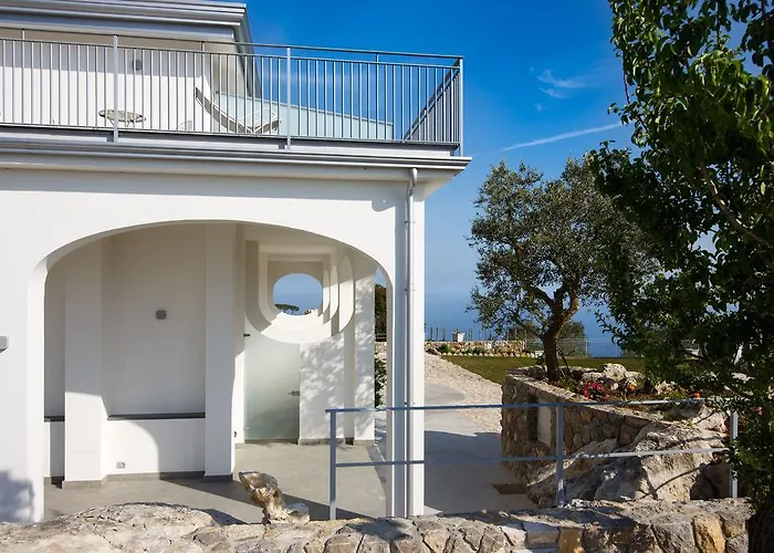 Casacolarusso 2* マッサ・ルブレンセ