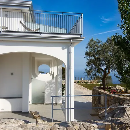 Casacolarusso 2* 마사루브렌세