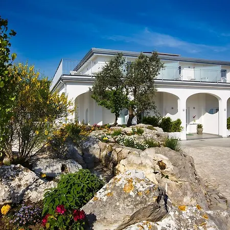 Casacolarusso Gasthuis 2*